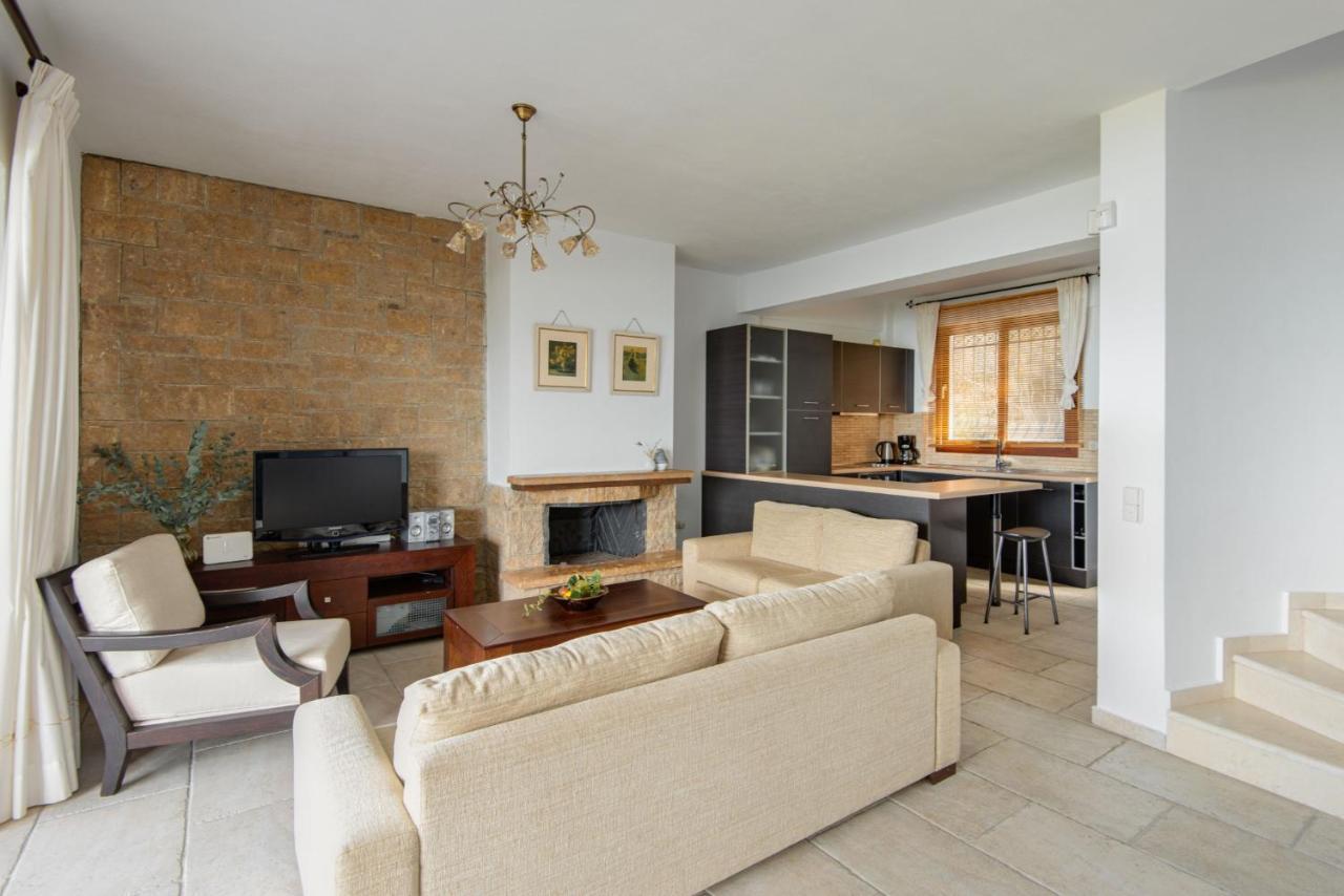 Seagrove, Beachfront Villa In Possidi #Feelslikehome Skala Fourkas Exterior photo
